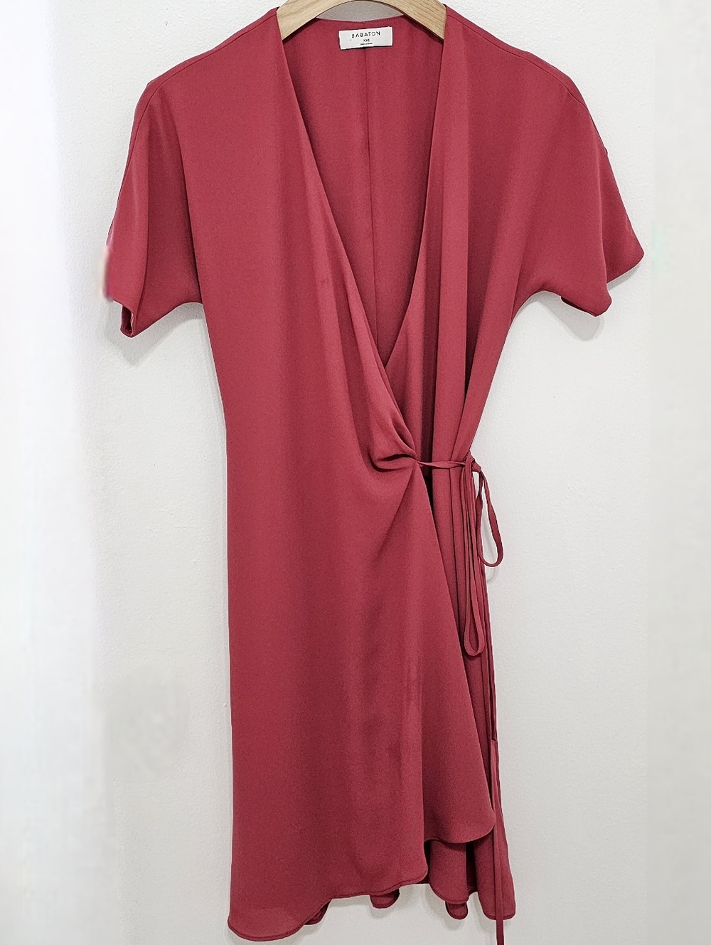 Aritzia Babaton Wallace Short Sleeve Chiffon Wrap Dress - Dusty Rose - Picture 7 of 16
